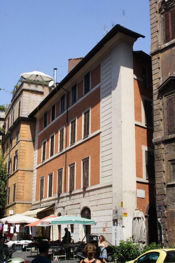 Studio Della Pace, Classy & Charming - Renovated Рим Екстериор снимка
